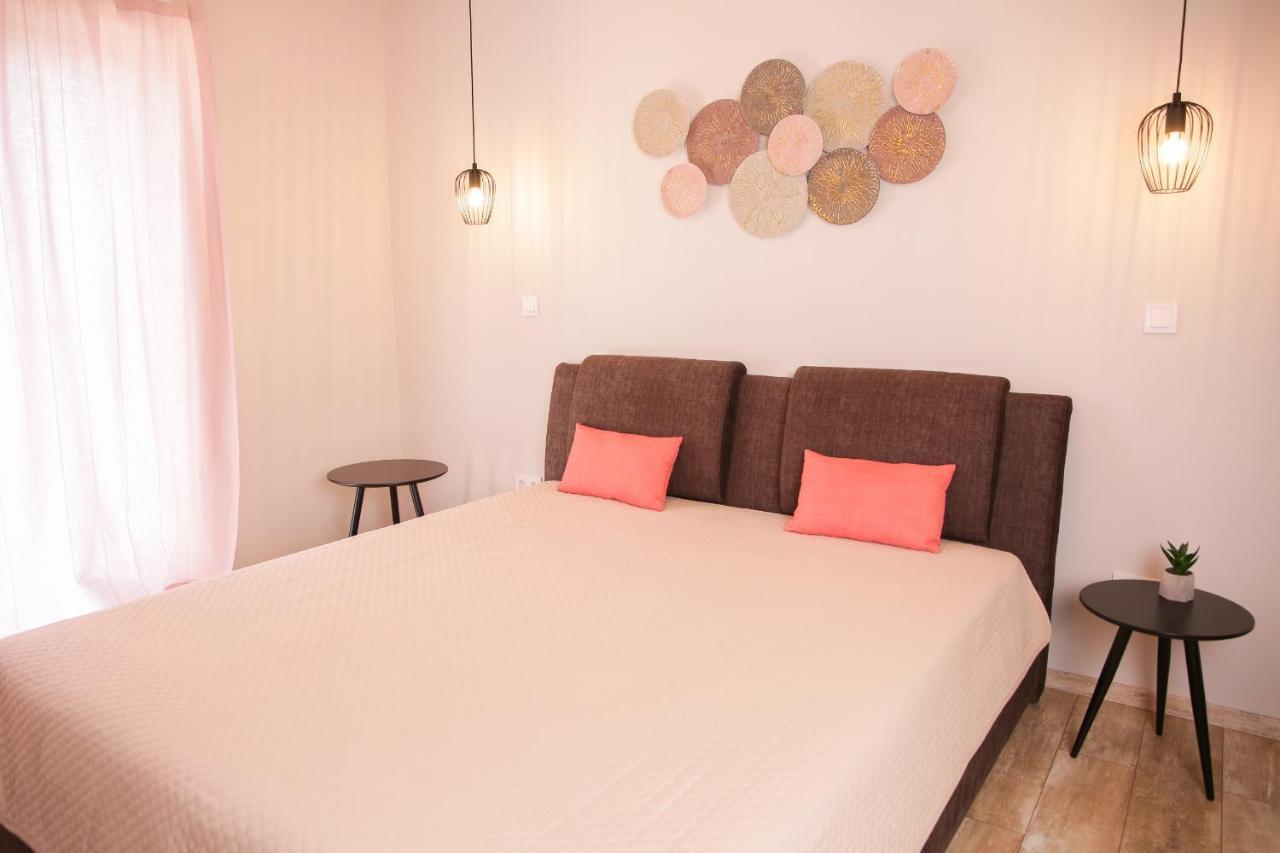 بالاتونفوريد Balkon Apartmanhaz Panzio المظهر الخارجي الصورة