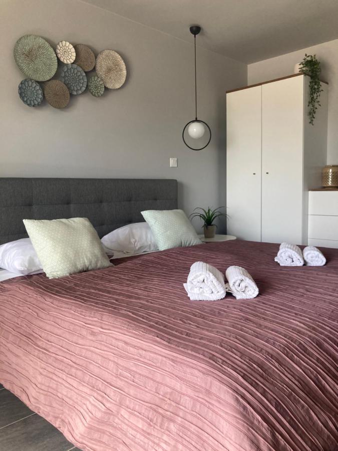 بالاتونفوريد Balkon Apartmanhaz Panzio المظهر الخارجي الصورة